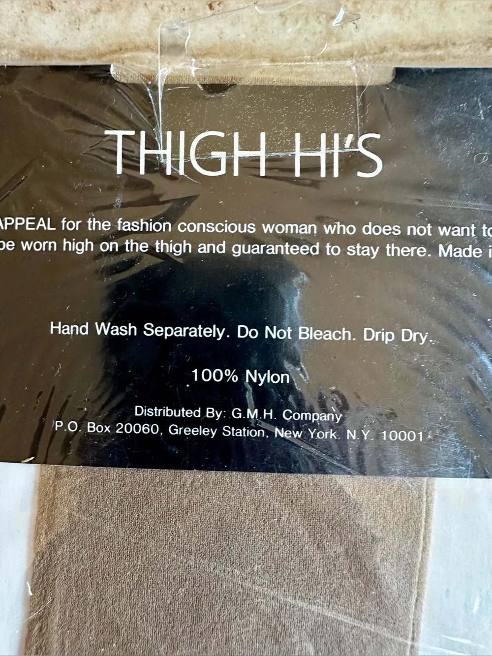 Vintage 80’s NOS Gold Medal Thigh Hi’s Size B 5’5”-6’ Beige